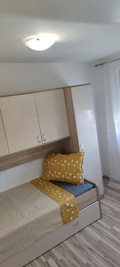Monika Luxury Apartment Kastela