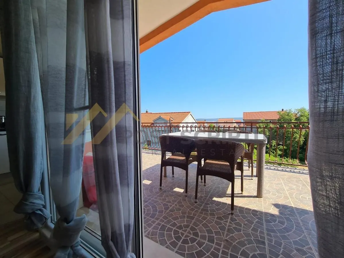 Monika Luxury Apartment Kastela